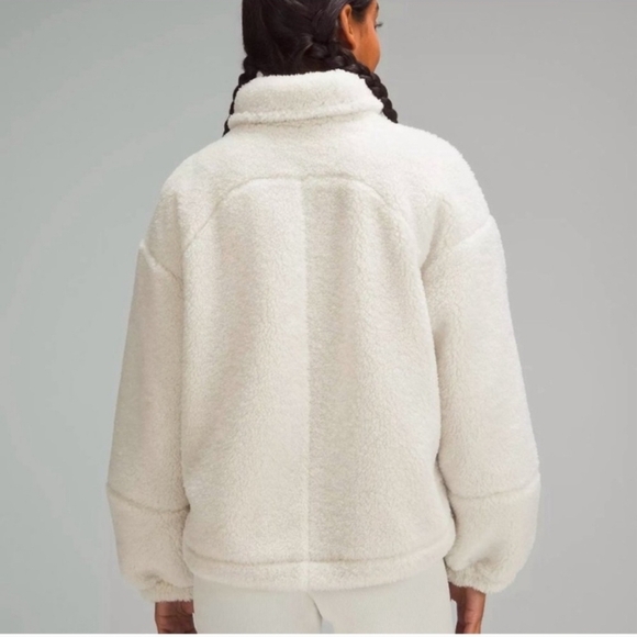 LULULEMON Women's White Cinchable Sherpa Jacket Size 4 - Picture 12 of 13